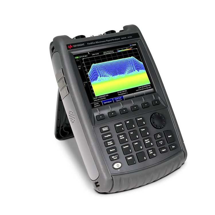 Analizador de espectro de microondas portátil FieldFox N9961B